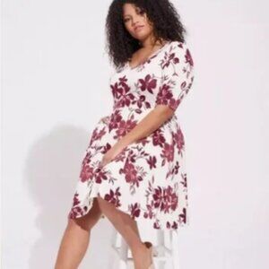 Torrid Mini Super Soft Skater Dress Ivory Floral - 2x (18-20)